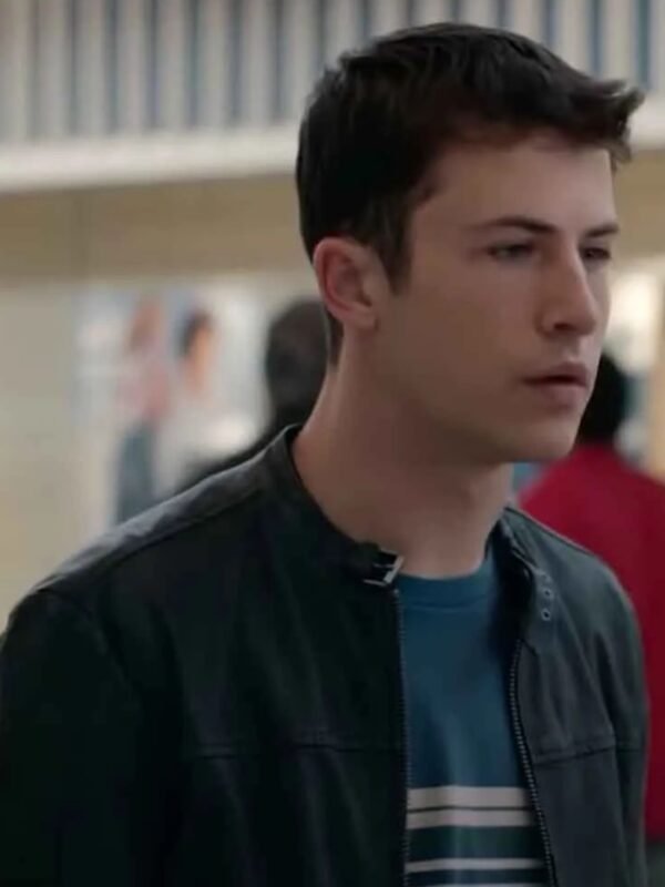 13 Reason Why Clay Jensen Black Jacket