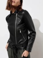13 Reasons Why Jessica Davis Black Jacket