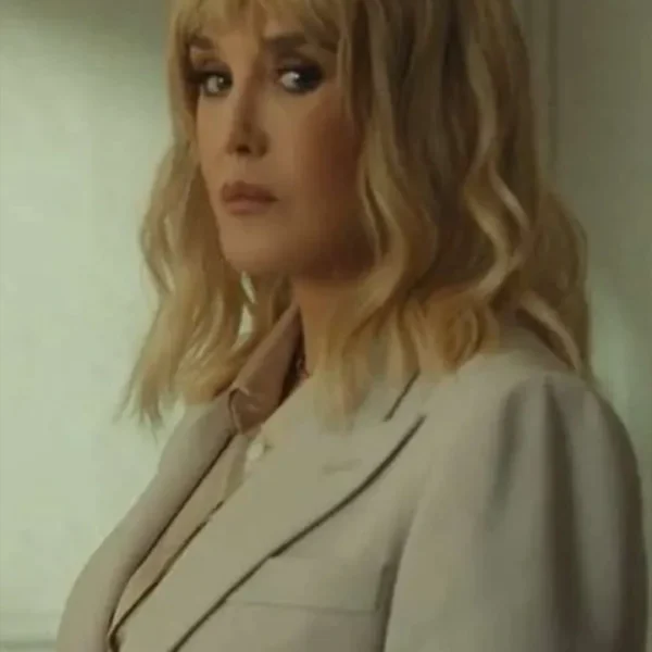 Wingwomen 2023 Isabelle Adjani White Blazer