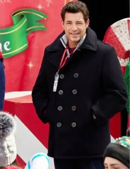 Ms. Christmas Comes To Town Brennan Elliott Black Wool Coat