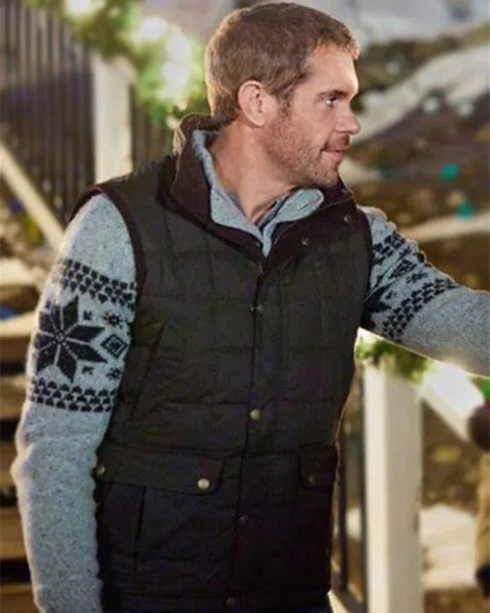 Peter 2023 Navigating Christmas Black Vest