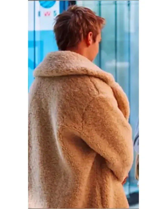 Rebelde Luka Colucci Beige Fur Coat