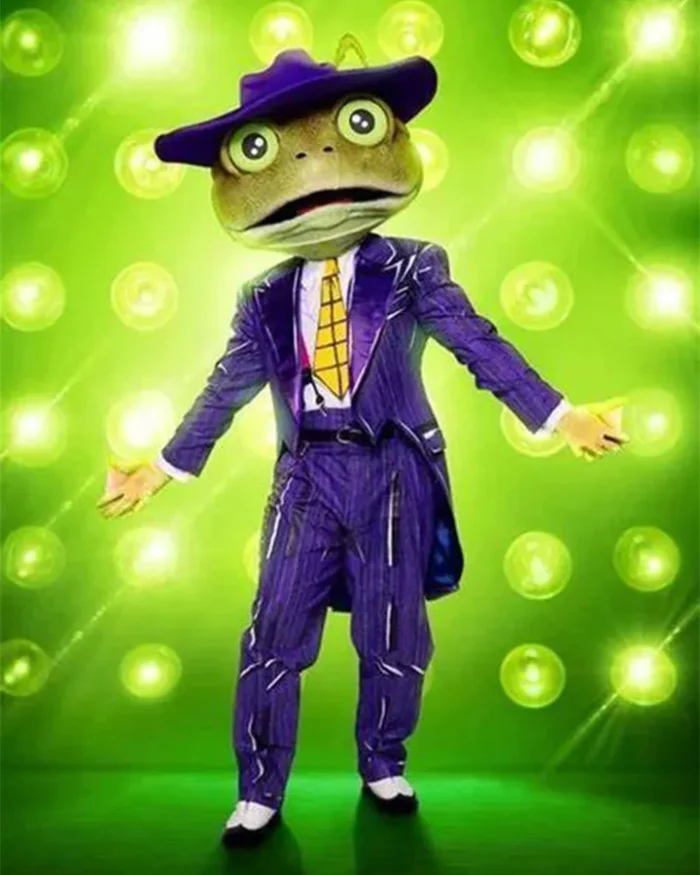 Bow Wow The Masked Singer S03 Frog Purple Suit