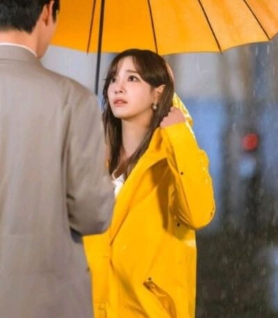 A Business Proposal Kim Sejeong Yellow Rain Coat