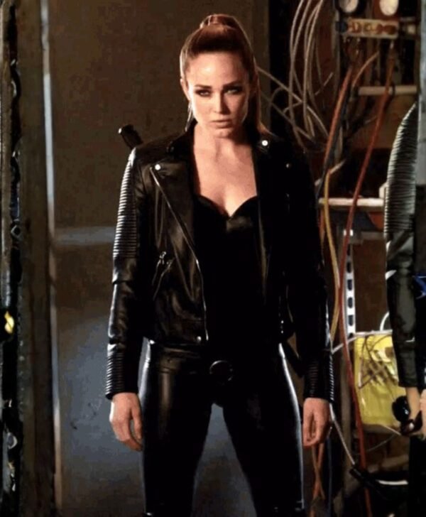 DCs Legends Of Tomorrow S04 EP01 Sara Lance Leather Jacket