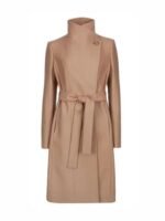 Designated Survivor S01 E10 Emily Rhodes Long Brown Coat