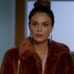 Dynasty S1 E18 Cristal Carrington Brown Fur Coat