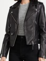 Firefly Lane S02 Kate Mularkey Leather jacket