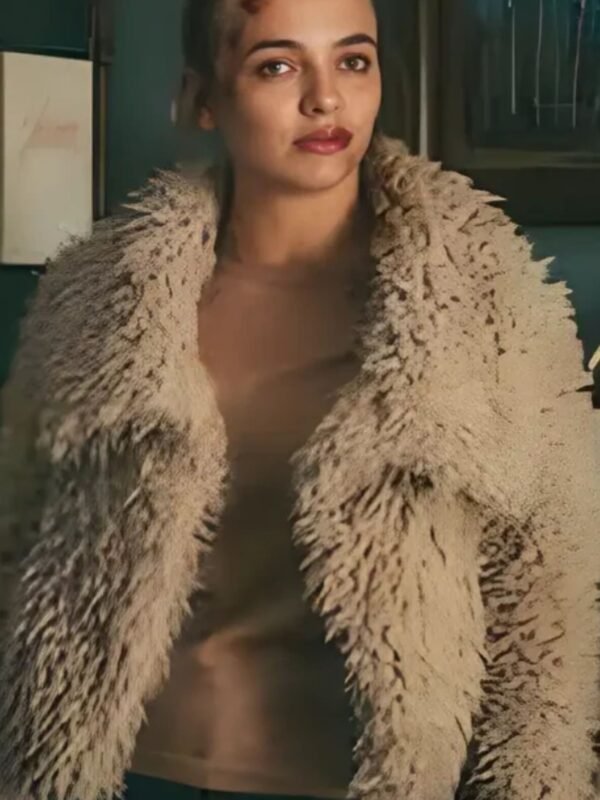 Jodie Comer Killing Eve Villanelle White Faux Fur Jacket