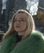 Julia Garner Inventing Anna S01 EP04 Green Long Fur Coat