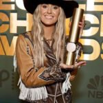 Lainey Wilson Peoples Choice Awards 2024 Fringe Leather Jacket