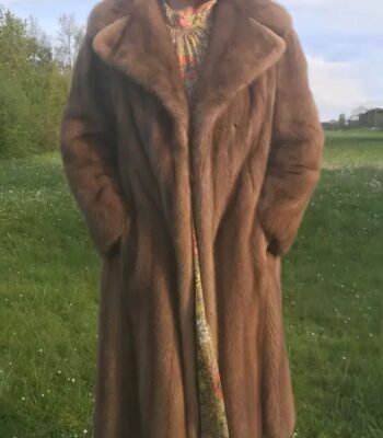 Laurie Vintage Mink Fur Light Bown Coat