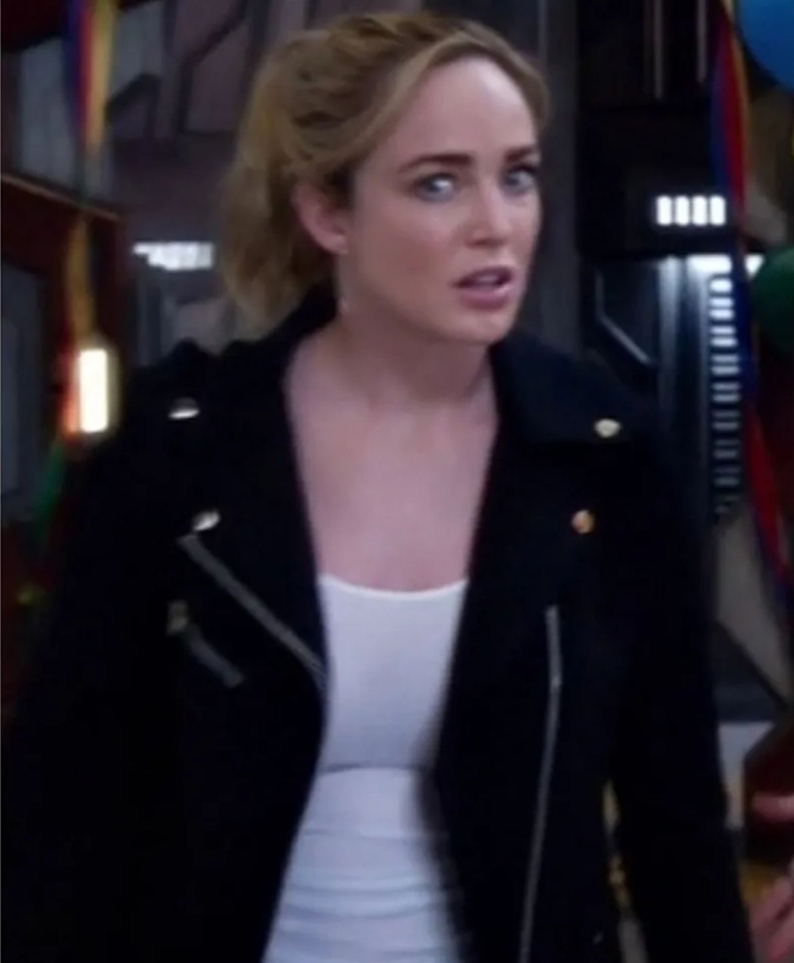 Legends of Tomorrow S05 E02 Sara Lance Suede Jacket Legends of Tomorrow S05 E02 Sara Lance Suede Jacket