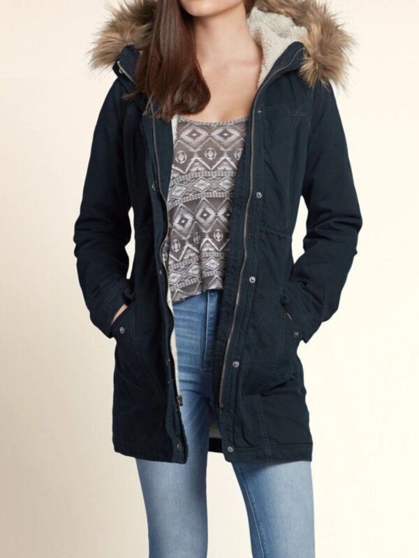 Locke and Key S02 Kinsey Locke Sherpa Black Parka Coat