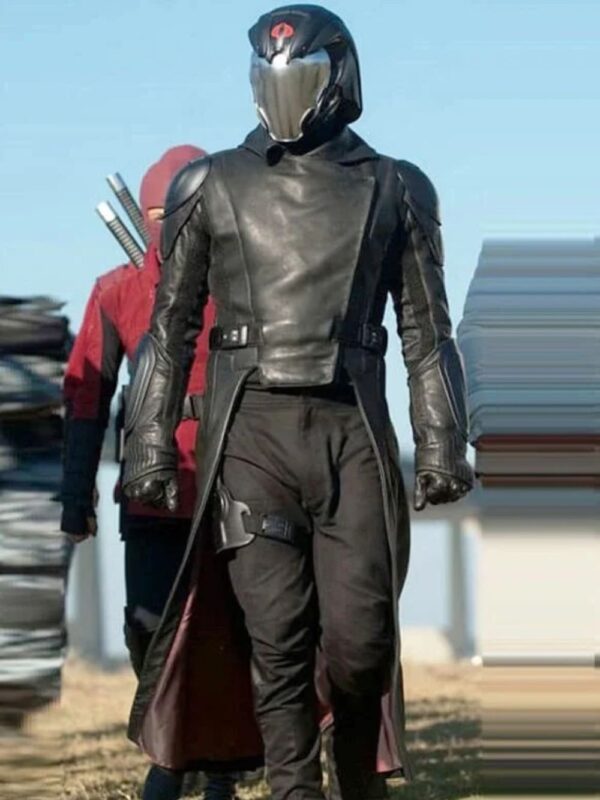 Luke Bracey G.I. Joe Retaliation Cobra Commander Black Coat