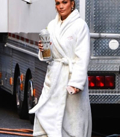 Marry Me 2022 Jennifer Lopez Fur Coat