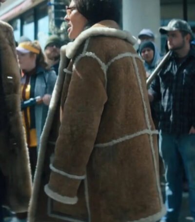 Megan Mullally The Umbrella Academy S04 Brown Leather Coat