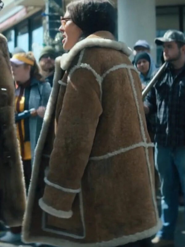 Megan Mullally The Umbrella Academy S04 Brown Leather Coat