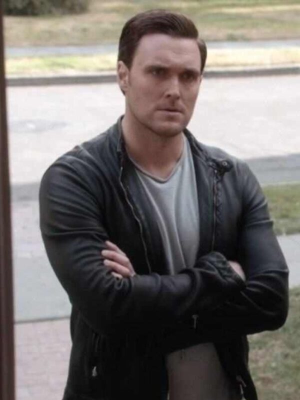 Owain Yeoman SAS Red Notice Oliver Lewis Jacket