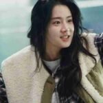 Park Ju-hyun Love All Play S01 White Shearling Vest