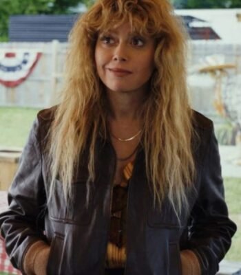 Poker Face 2023 Natasha Lyonne Black Jacket