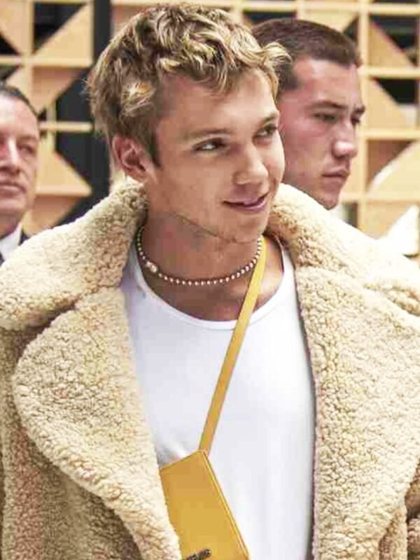 Rebelde Luka Colucci Beige Fur Coat