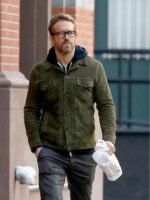 Red Notice Ryan Reynolds Green Jacket