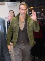 Red Notice Ryan Reynolds Green Jacket