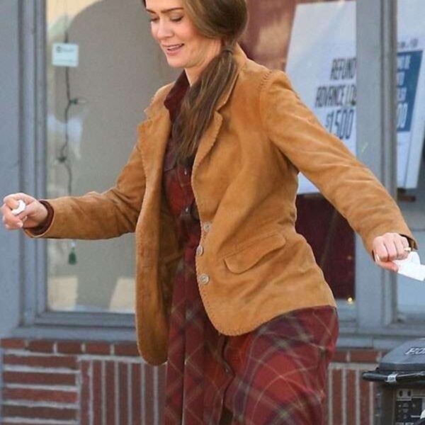 Sarah Paulson Bird Box Jessica Suede Blazer