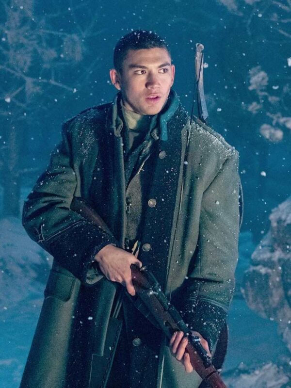 Shadow And Bone S02 Malyen Oretsev Green Coat