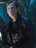 Star Trek Picard 2023 S03 Amanda Plummer Black Coat