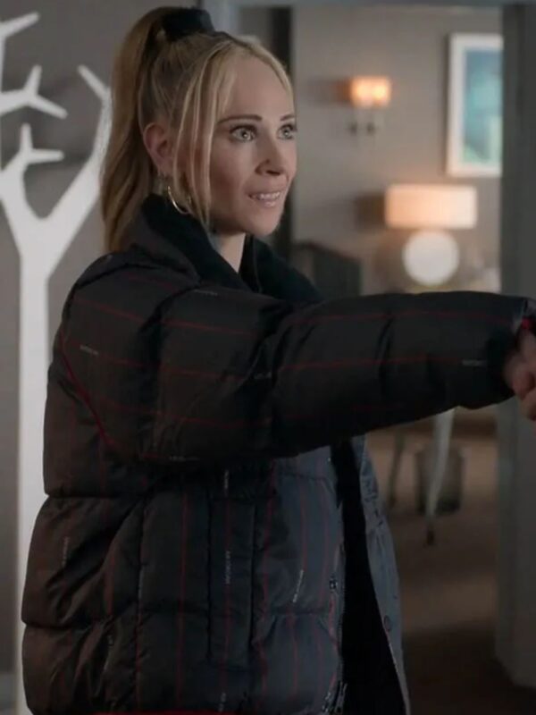Ted Lasso S03 Keeley Jones Striped Puffer Jacket