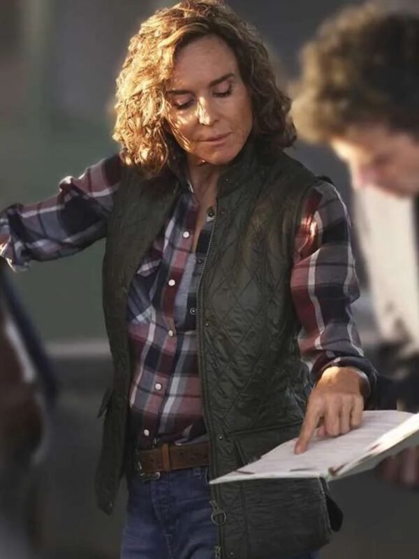The Company You Keep S01 Fran Nicoletti Quilted Vest