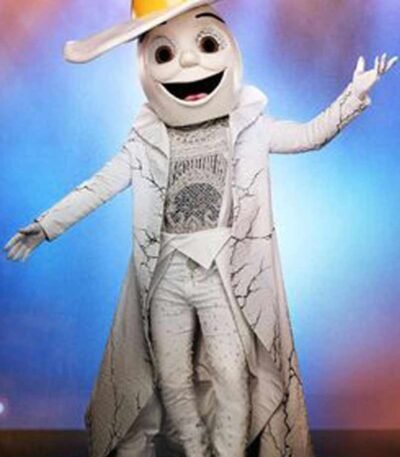 The Masked Singer S02 Egg White Coat