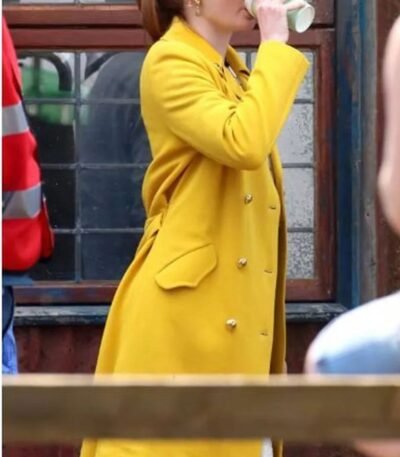 The Outlaws Eleanor Tomlinson Yellow Coat