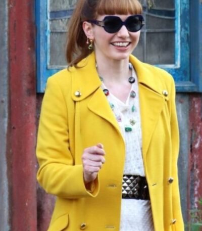 The Outlaws Eleanor Tomlinson Yellow Coat