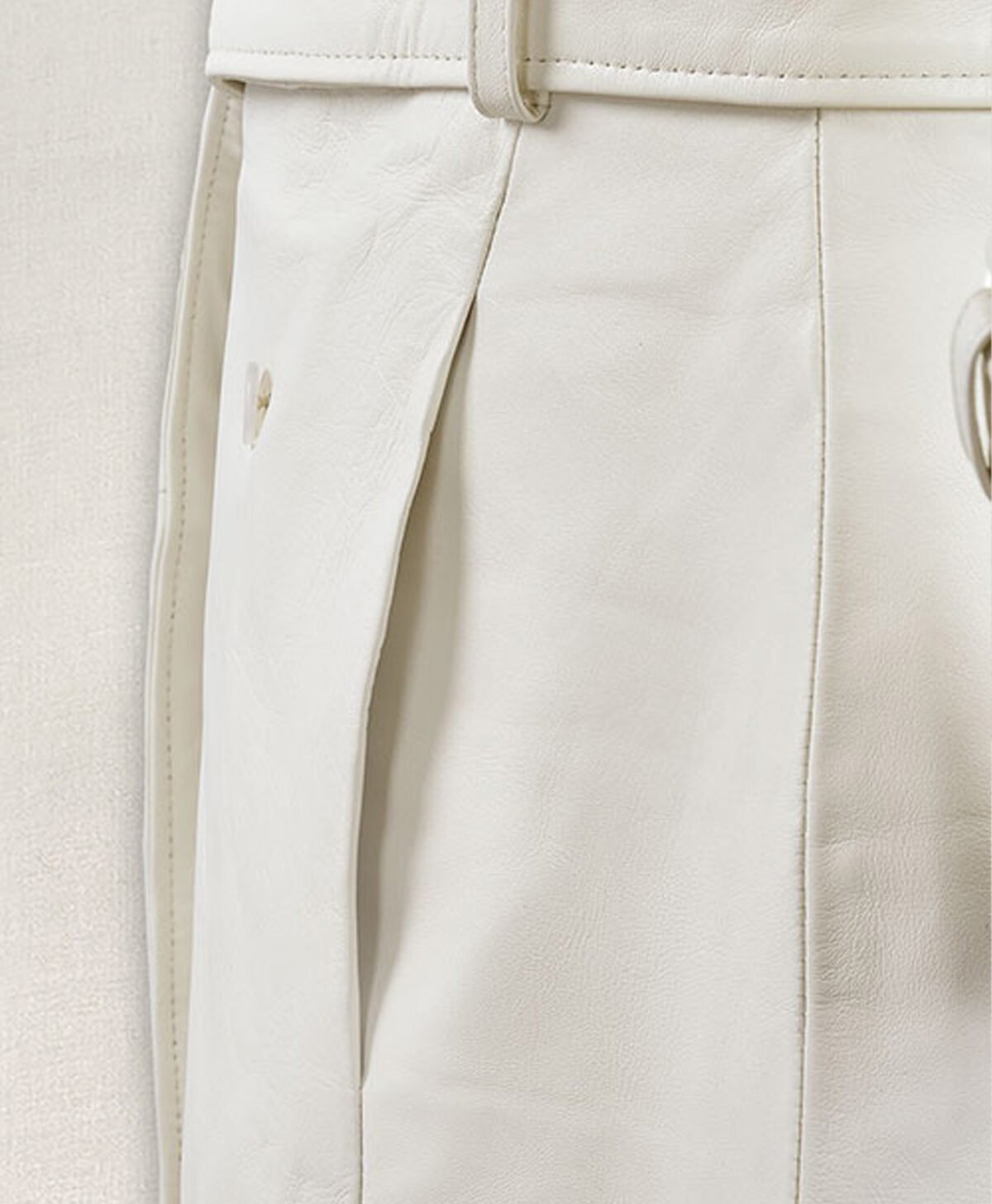 Vanessa Kirby Mission Impossible Fallout White Coat