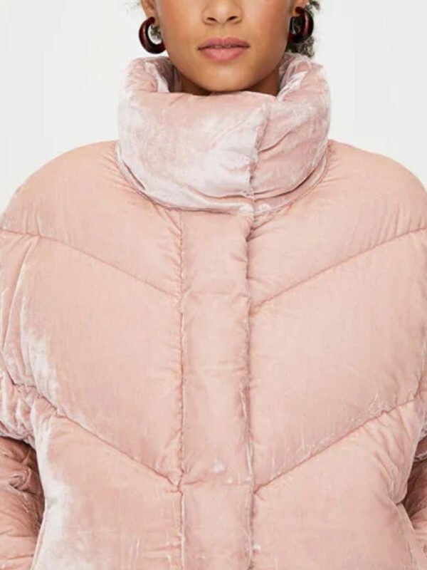 Wynonna Earp S04 Waverley Pink Puffer Jacket