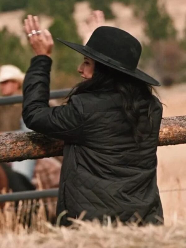 Yellowstone Avery S04 Black Cotton Quilted Jacket