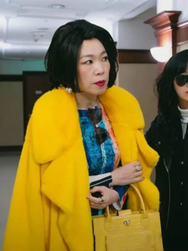 Yeom Hye-Ran The Uncanny Counter Yellow Fur Coat