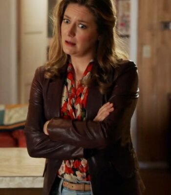Young Sheldon S04 Mary Cooper Leather Blazer