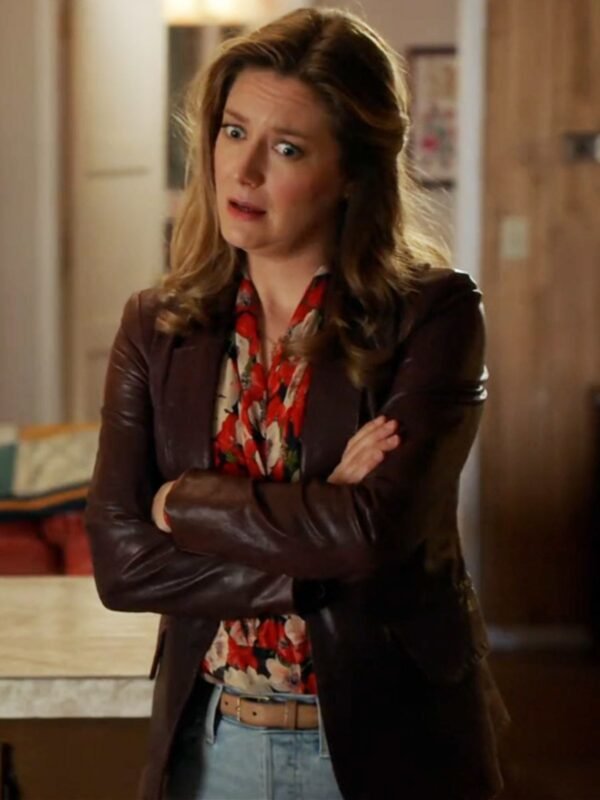 Young Sheldon S04 Mary Cooper Leather Blazer