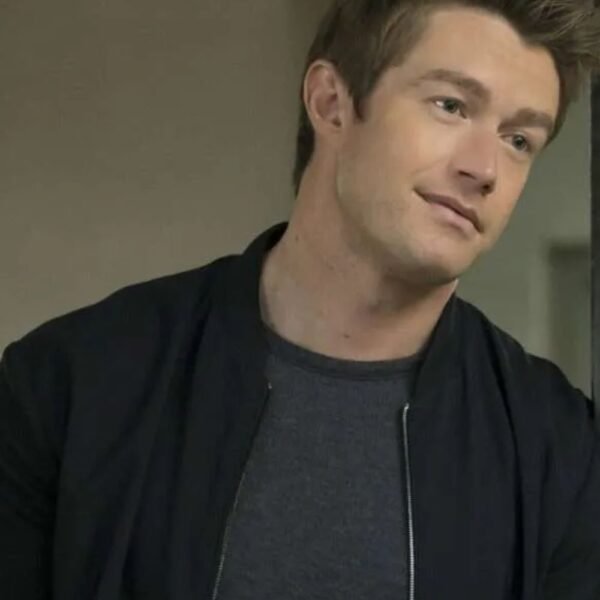 iZombie Robert Buckley Bomber Black Jacket
