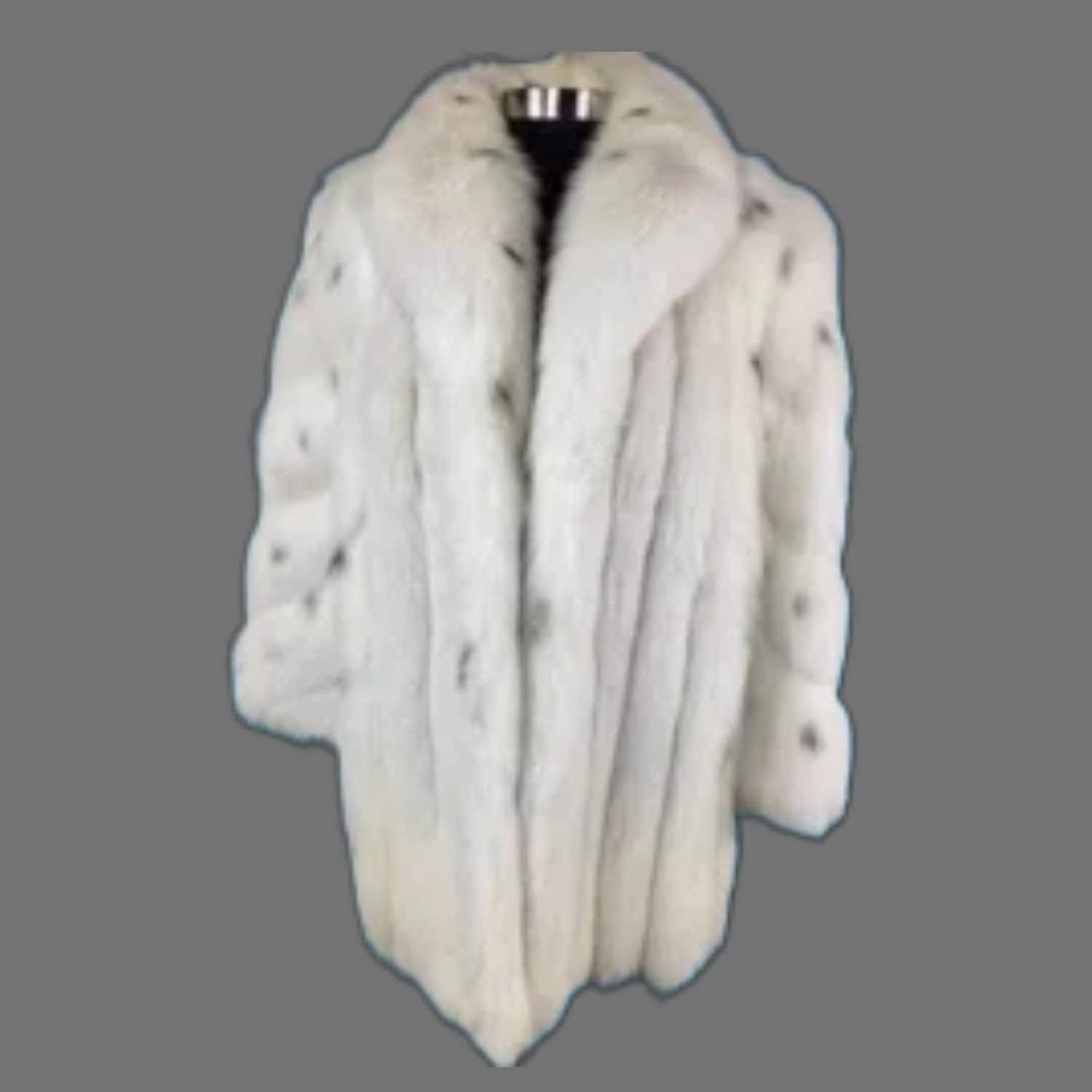 Women’s Winter Fluffy Real Fox Fur White Coat Women’s Winter Fluffy Real Fox Fur White Coat