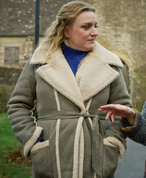 Am I Being Unreasonable Nic Genuine Fur Coat