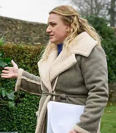 Am I Being Unreasonable Nic Genuine Fur Coat