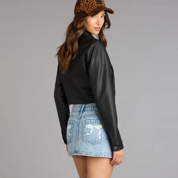 Cropped Attitude Genuine Leather Jacket