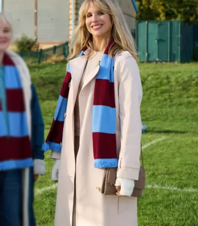 Amandaland S01 Lucy Punch Beige Coat