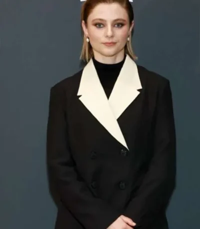 Eileen 2023 Thomasin McKenzie Black Blazer