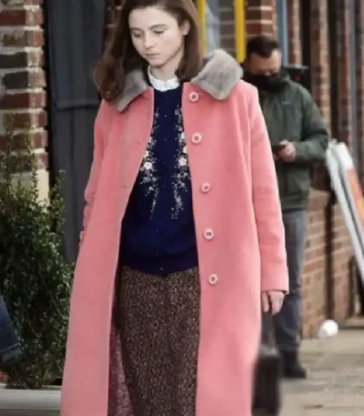Eileen 2023 Thomasin McKenzie Pink Coat